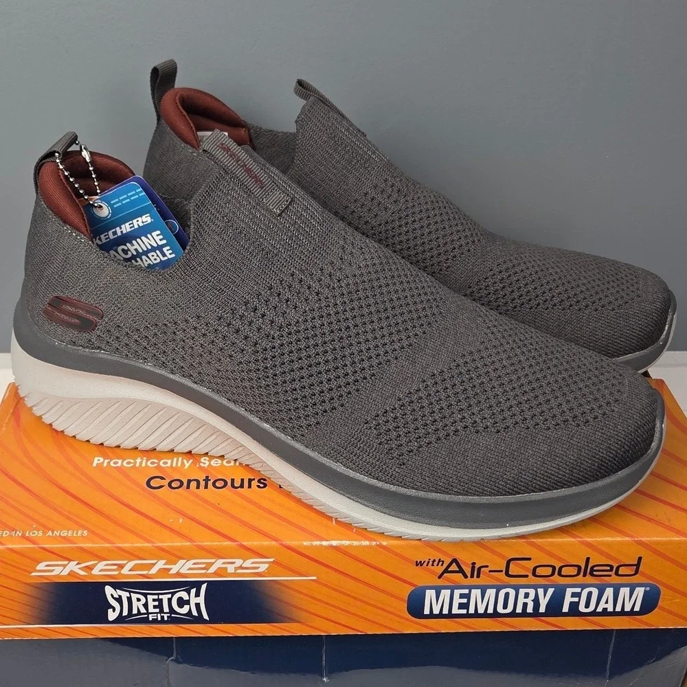Skechers Ultra Flex 3.0 Demchek Shoes Men 9 Gray Red Slip On Sneaker Stretch NEW